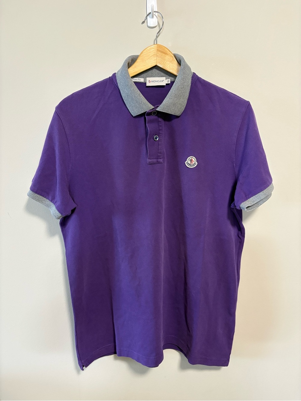 Moncler Men’s Purple Polo Shirt XL Slim Fit Gray Collar & Cuffs Logo